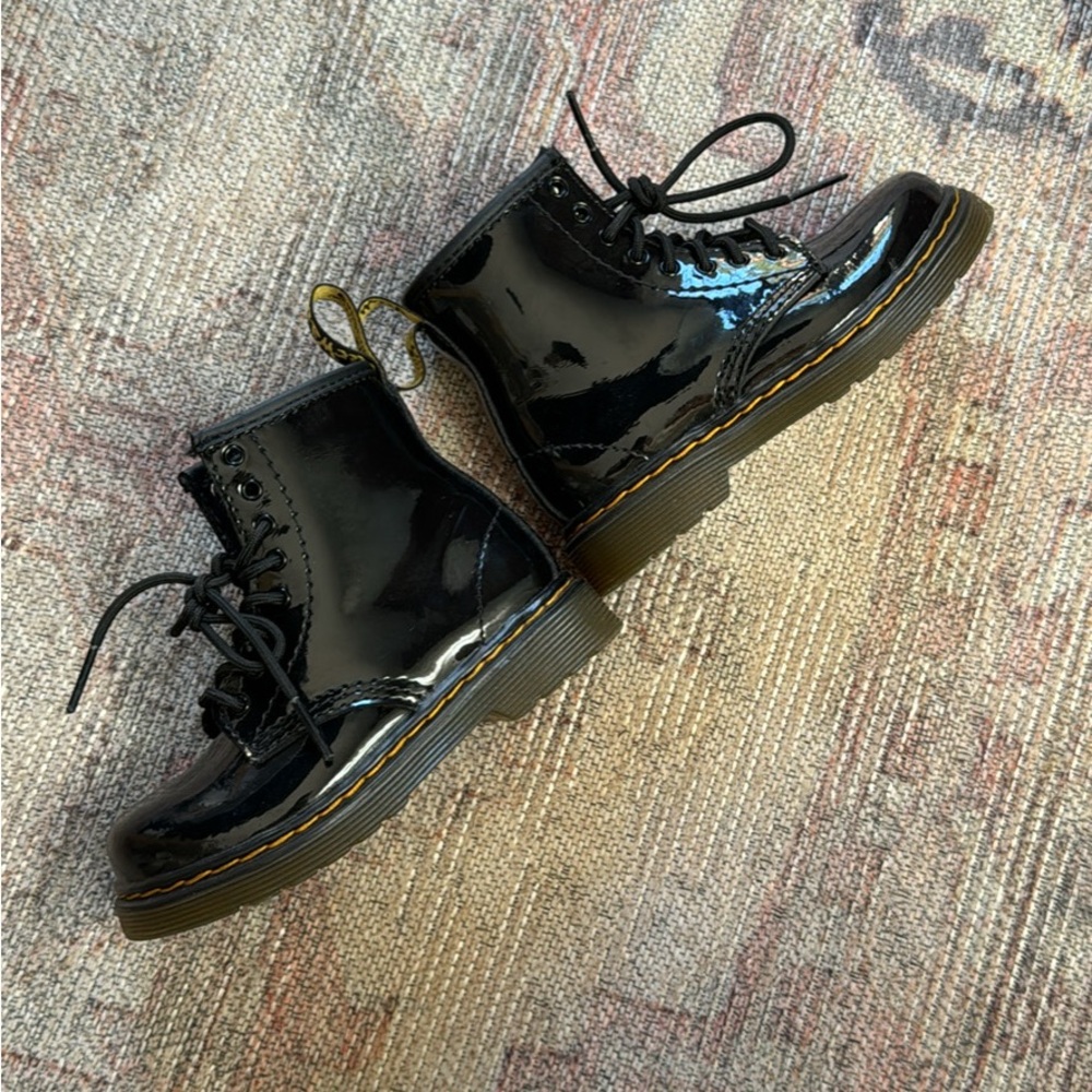 Dr. Martens Patent 1460 Boots 8T